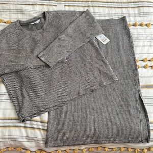 Slit Skirt matching Set